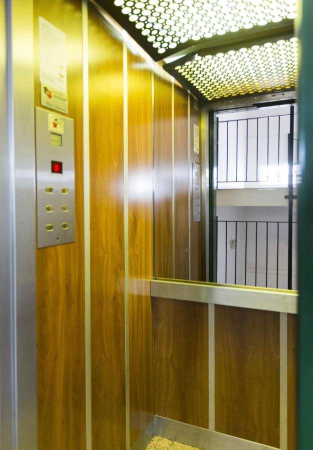 Apartamento Centro Historico Valencia De 2 Habitaciones Luaran gambar