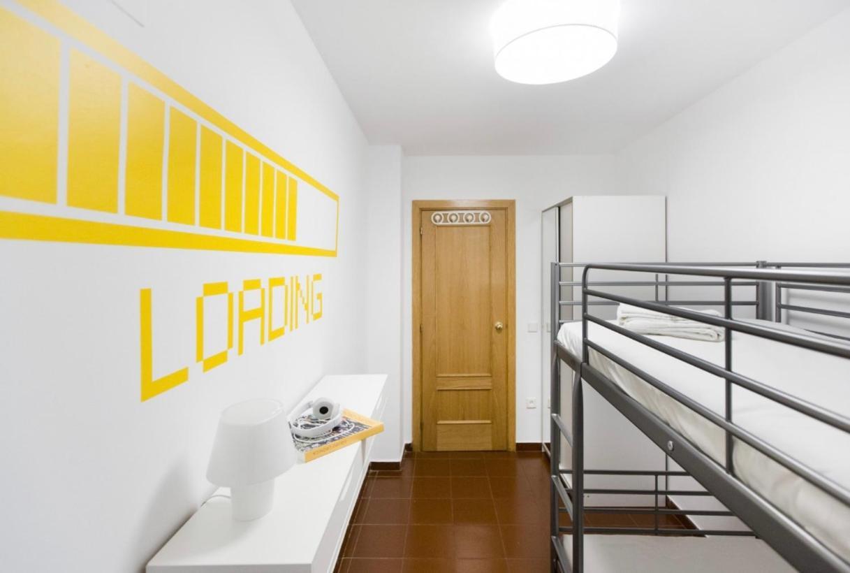 Apartamento Centro Historico Valencia De 2 Habitaciones Luaran gambar